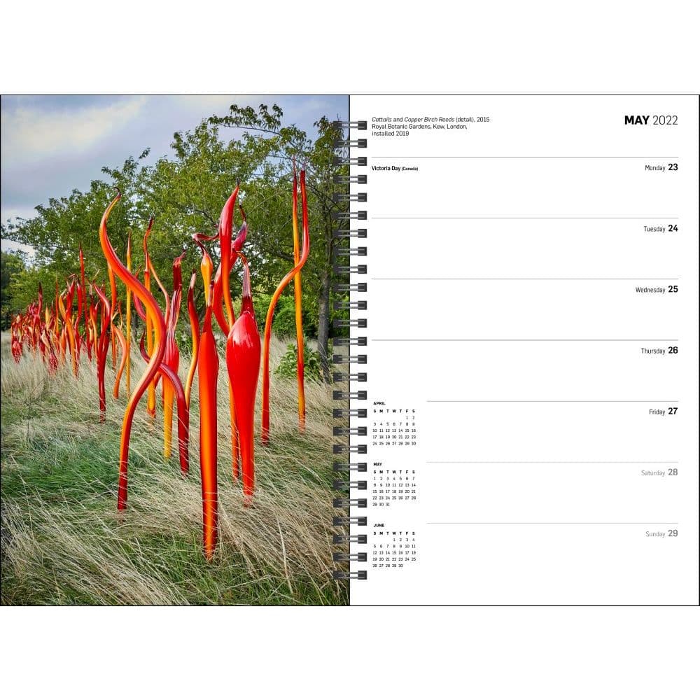 Chihuly 2022 Weekly Planner Calendar - Calendars.com