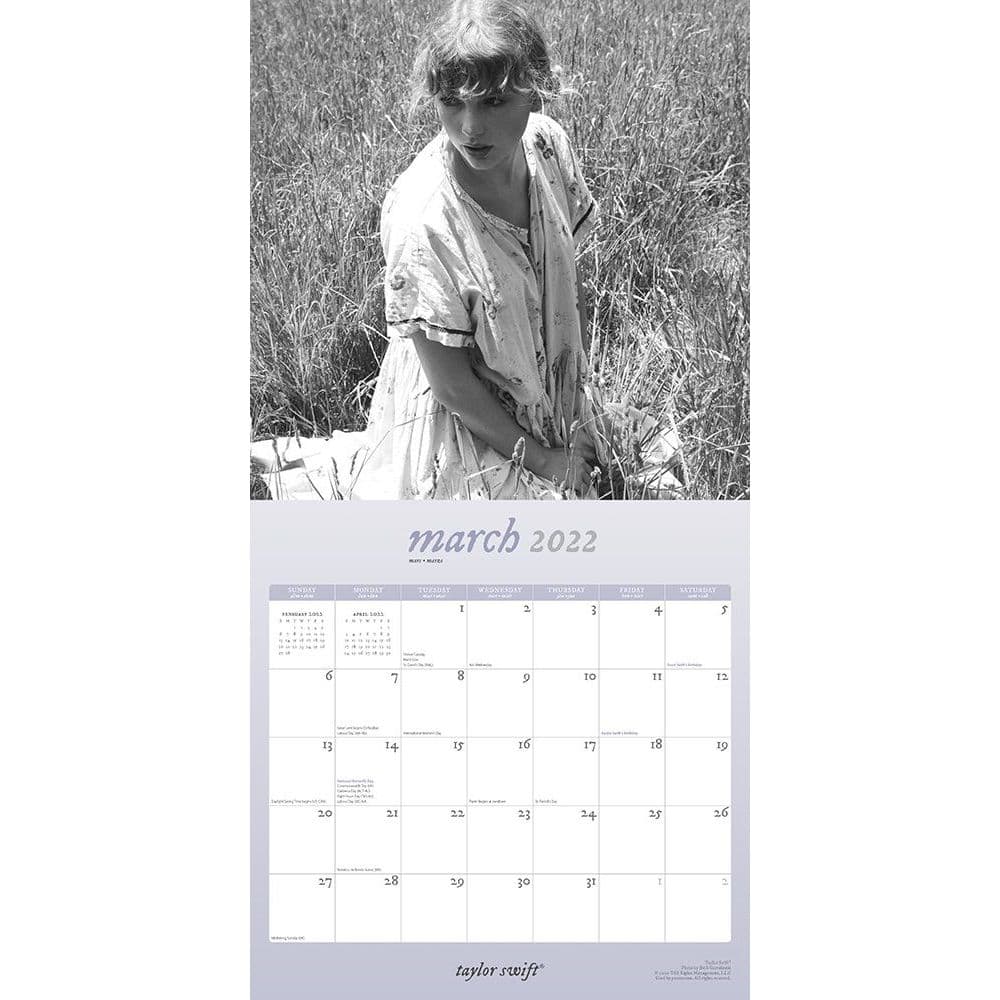 Taylor Swift 2022 Wall Calendar - Calendars.com