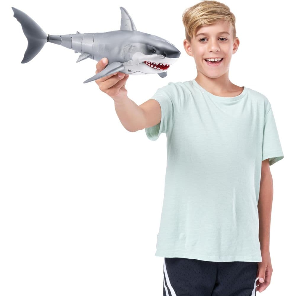 Robo Alive Shark Third Alternate Image
