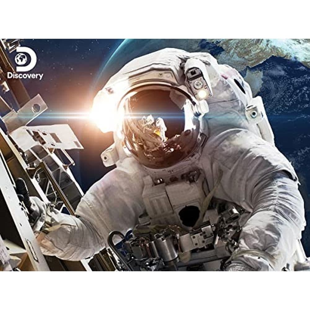 Astronaut Close Up 500 Piece 3D Puzzle First Alternate Image