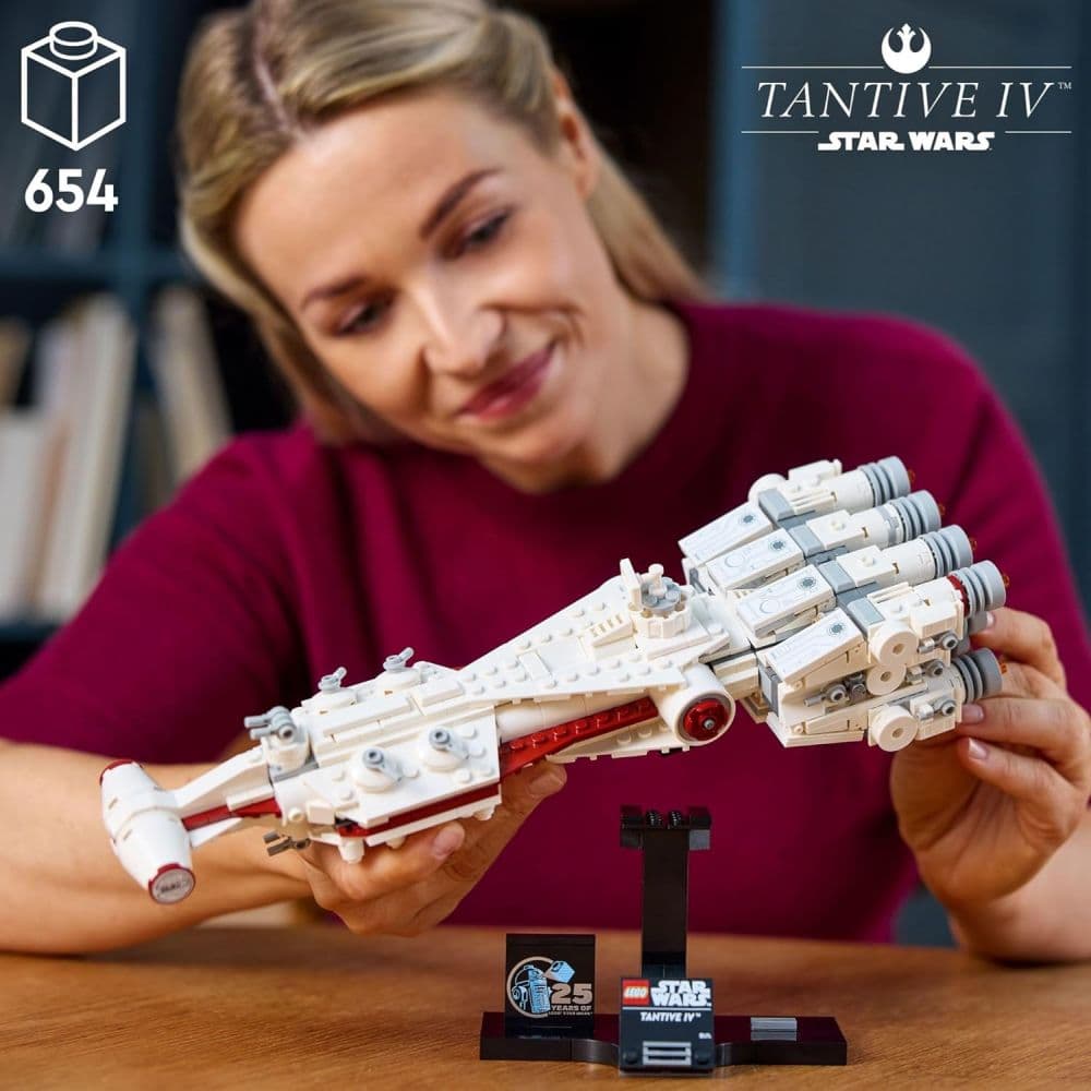 LEGO Star Wars: A New Hope Tantive IV First Alternate Image