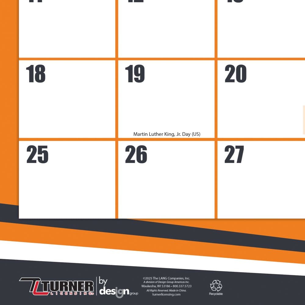 NCAA Tennessee Volunteers 2026 Desk Calendar Third Alternate Image