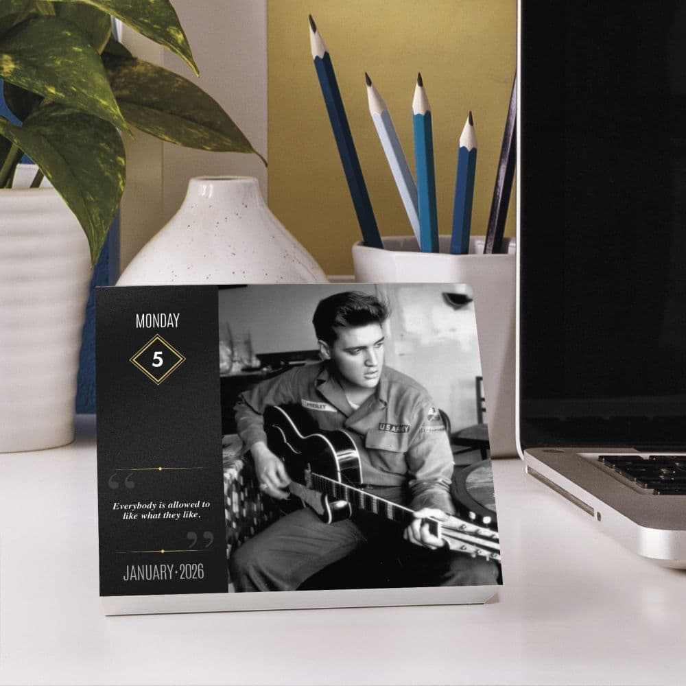 Elvis 2026 Desk Calendar Eighth Alternate Image