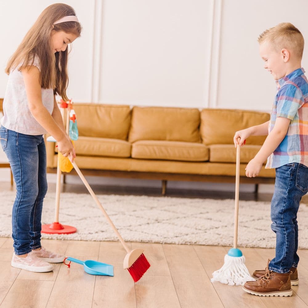 Neat &amp; Tidy Housekeeping Playset Second Alternate Image