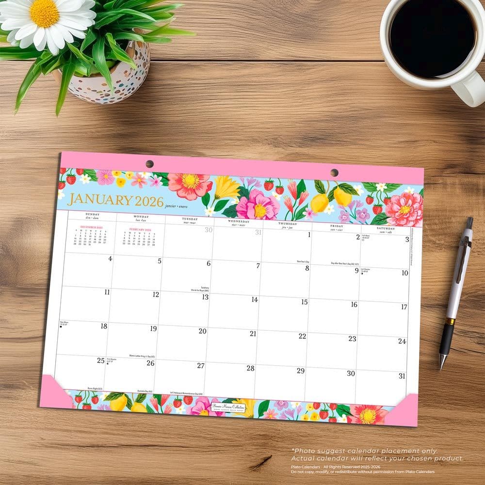 Bonnie Marcus 2026 Desk Pad Third Alternate Image