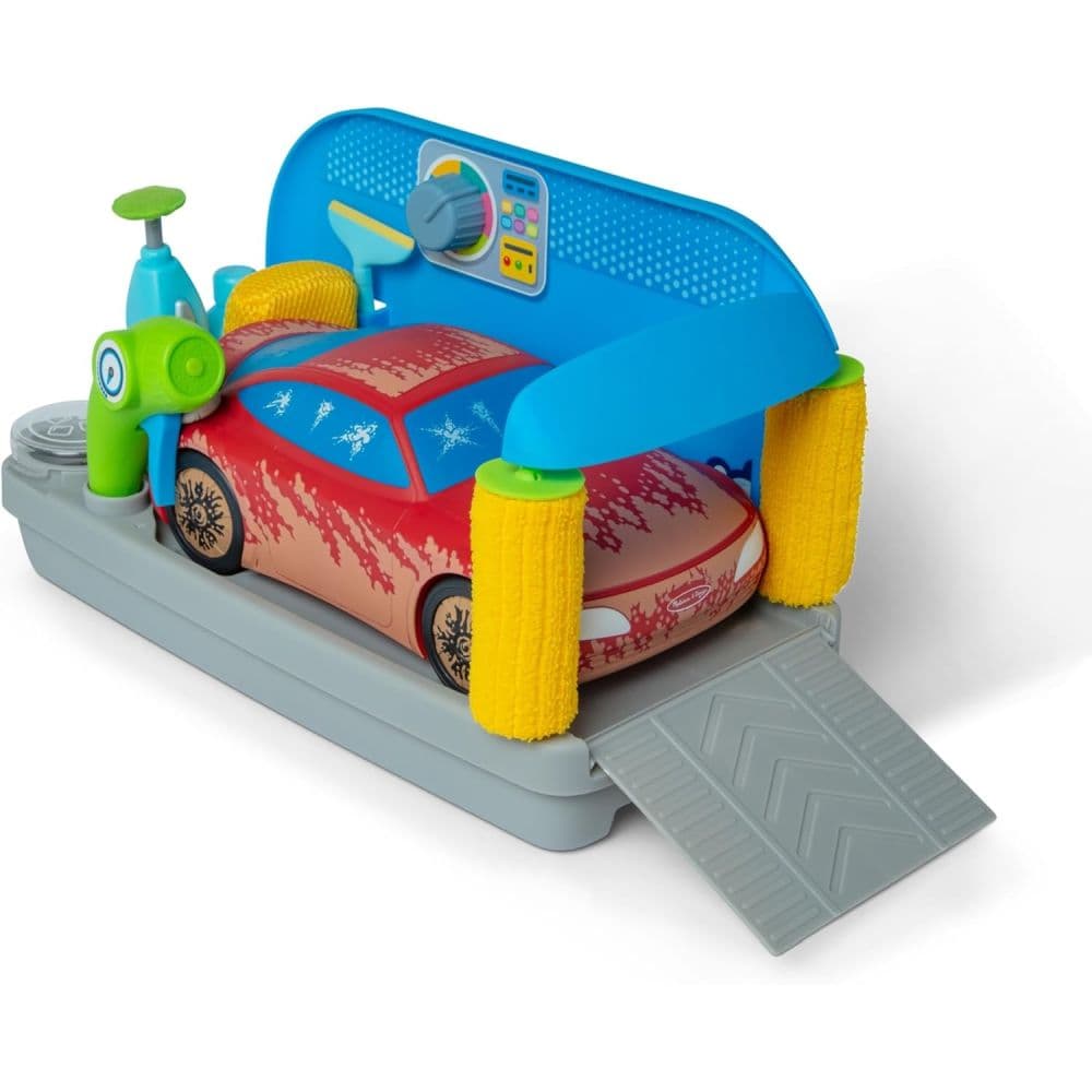 Spray &amp; Shine Car Wash Play Set First Alternate Image