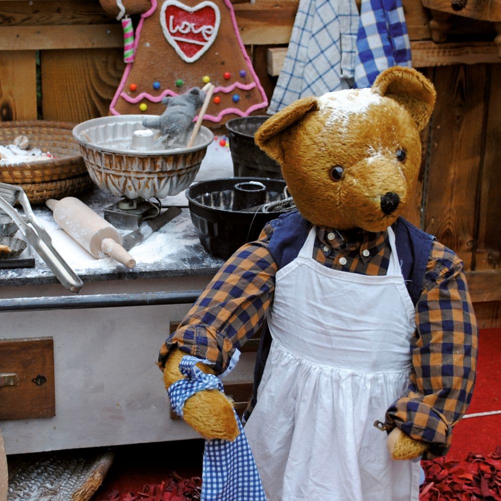 Teddys World 2027 Wall Calendar Eighth Alternate Image