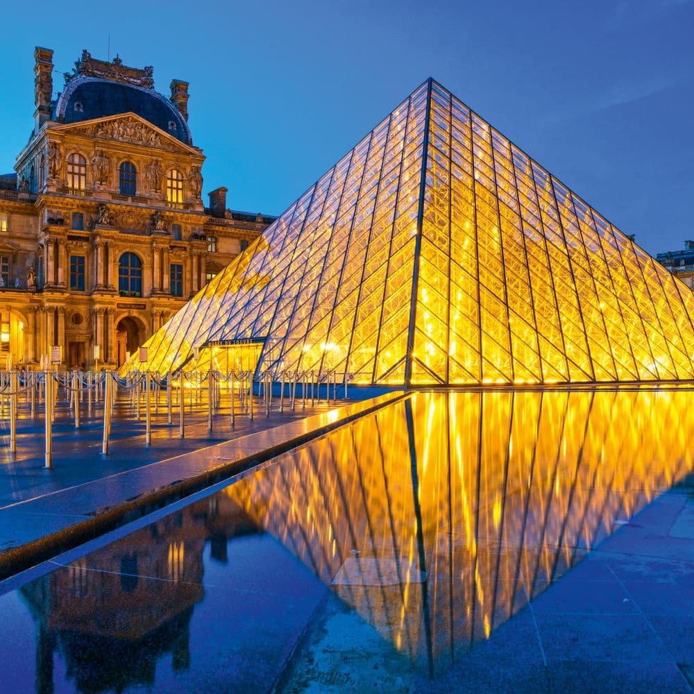 Paris 2027 Wall Calendar Tenth Alternate Image