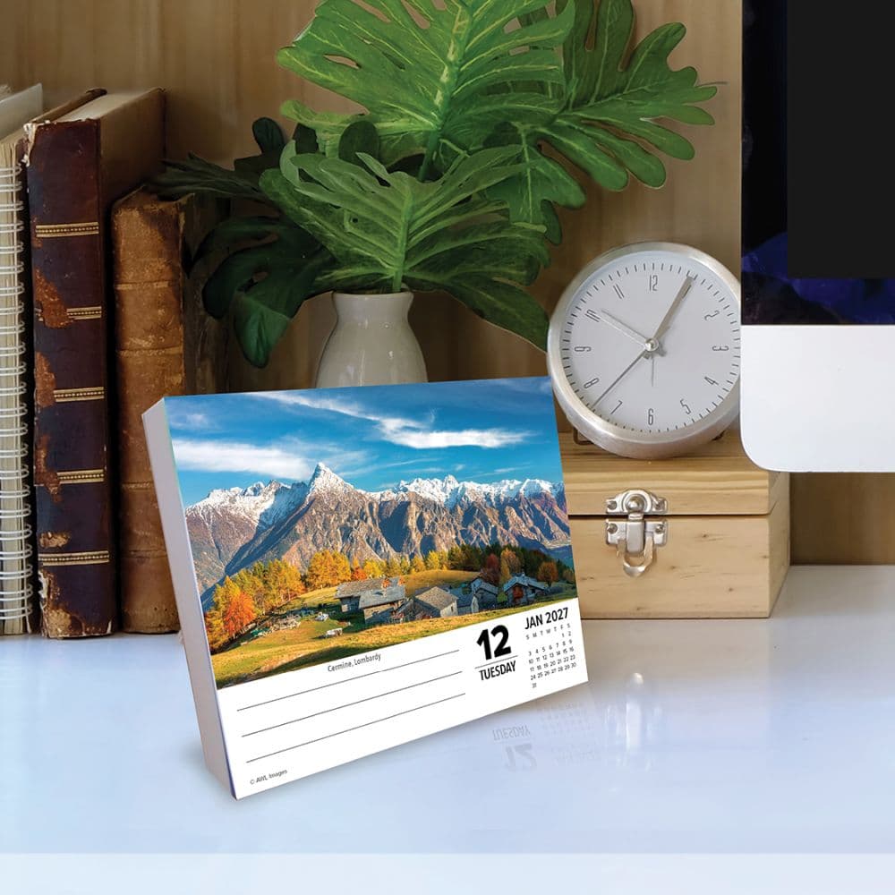 Italy 2027 Desk Calendar Second Alternate Image