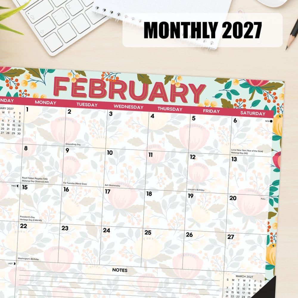 Spring Floral Large 2027 Desk Pad Third Alternate Image