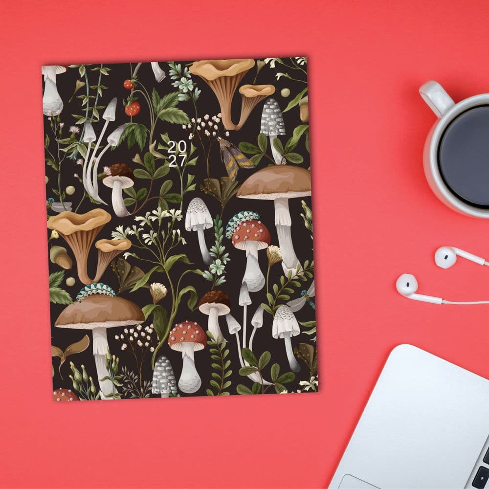 Spring Tulips Booklet 2027 Monthly Planner Fourth Alternate Image
