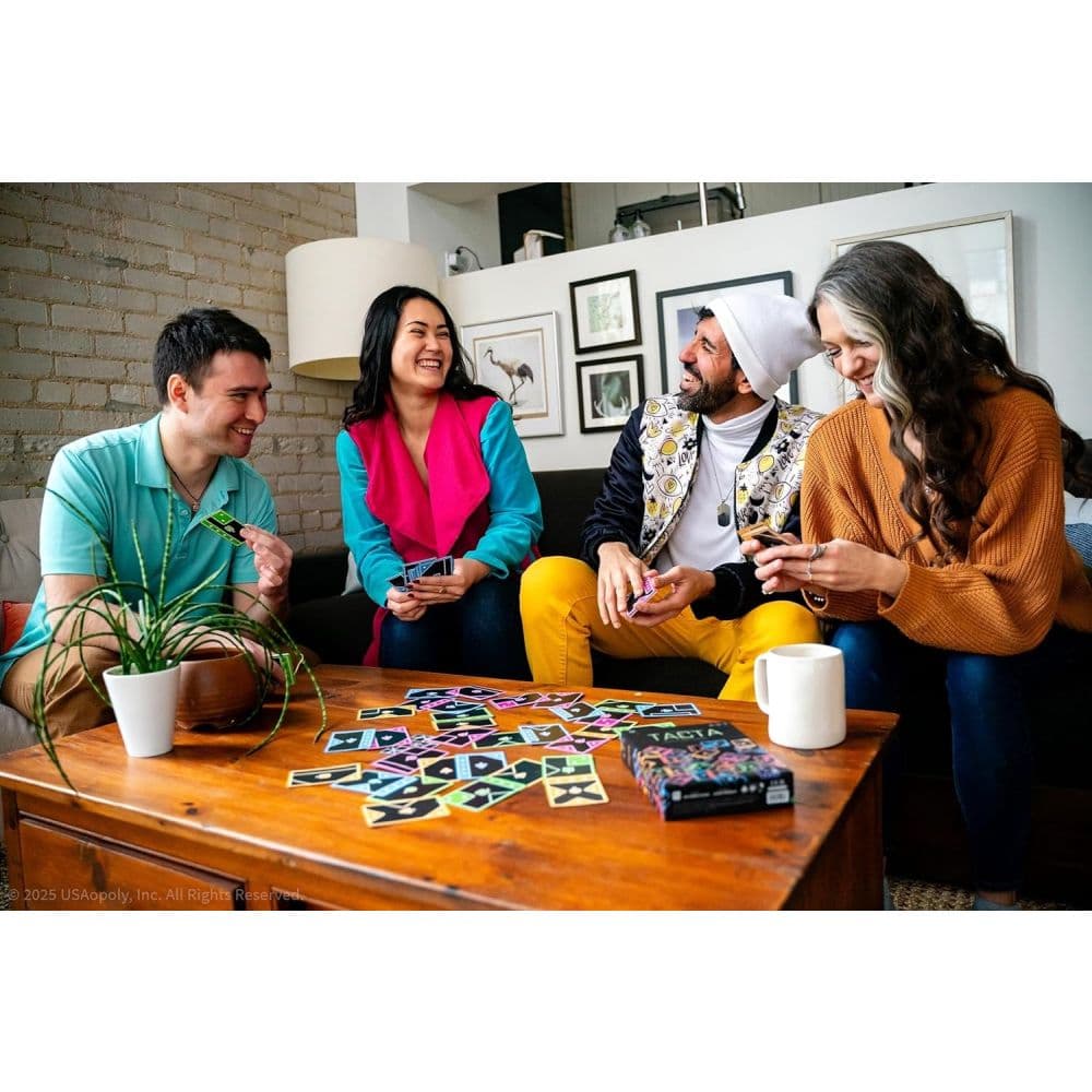 TACTA 2nd Edition Fast-Paced Card Game Fourth Alternate Image