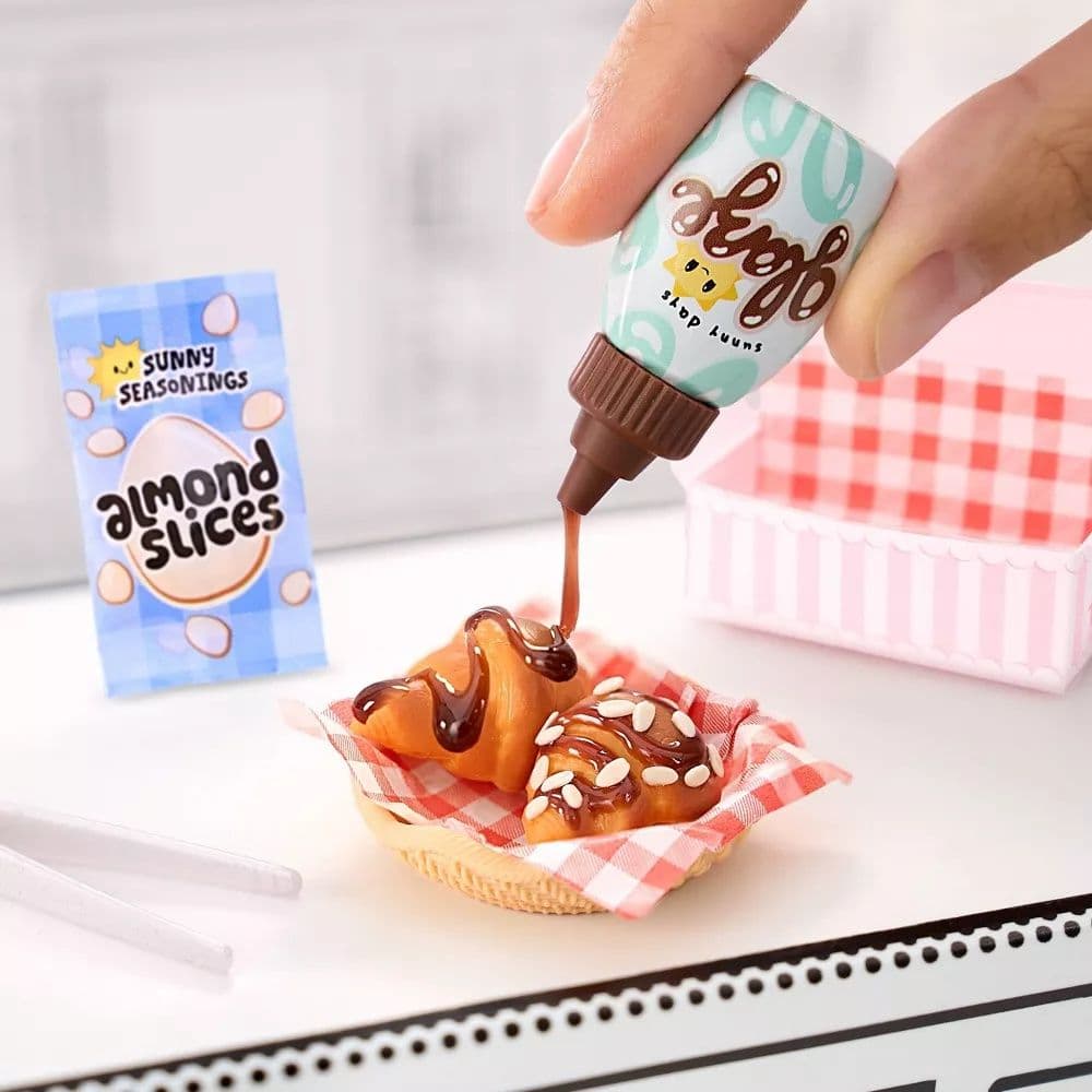 Miniverse MIM Caf� Foods - Blind Box Second Alternate Image