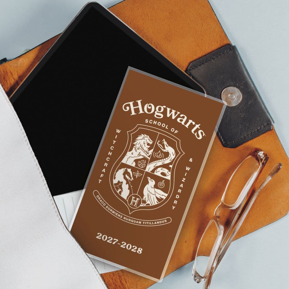 Harry Potter 2027 Pocket Planner Fifth Alternate Image