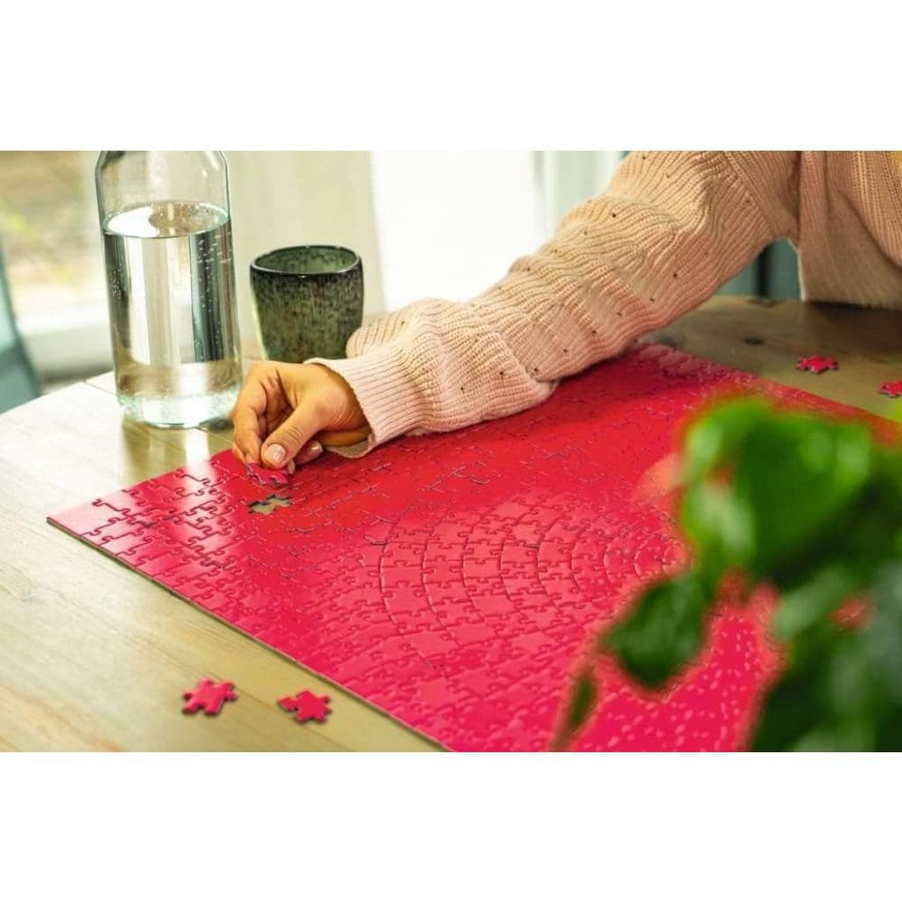 Krypt Pink 654 Piece Puzzle Fifth Alternate Image