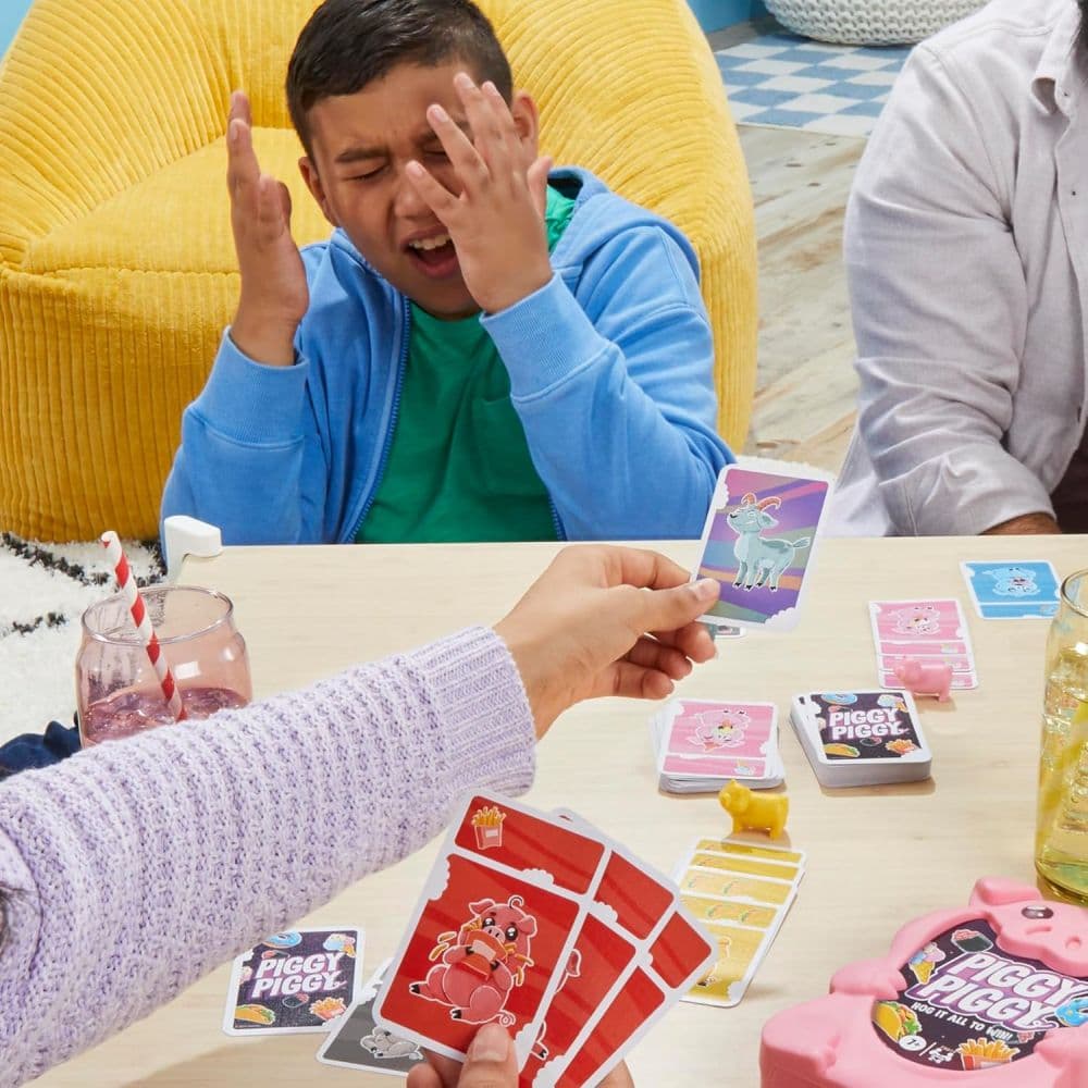 Piggy Piggy Card Game Seventh Alternate Image