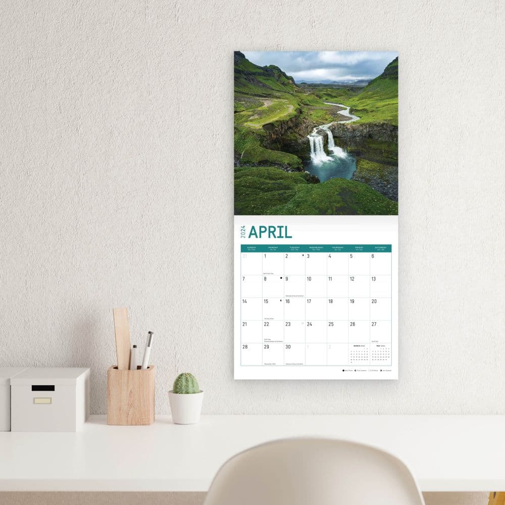 Alaska 2024 Wall Calendar Calendars Com   3904d892 2f8d 4eb7 8387 F9062cbcae89