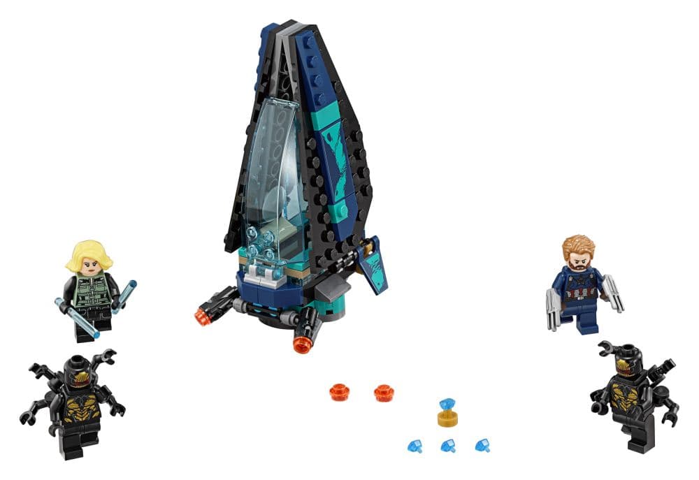 LEGO Marvel Super Heroes Outrider Dropship Attack Alternate Image 2
