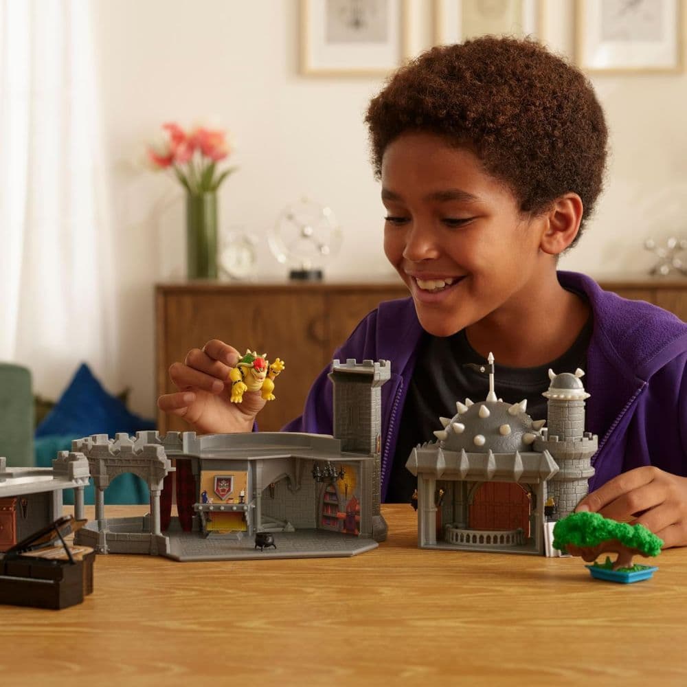 Super Mario Galaxy Movie Deluxe 12-inch Bowser Castle Playset First Alternate Image