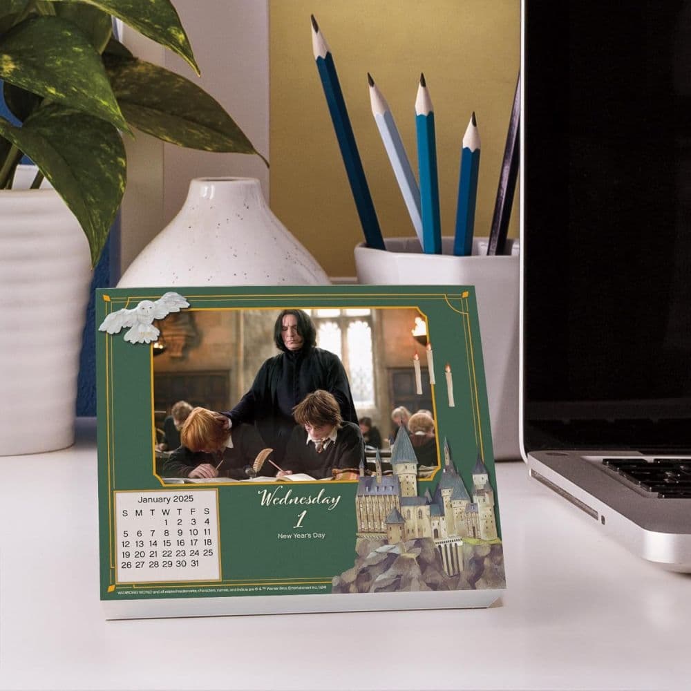 Harry Potter 2025 Desk Calendar Seventh Alternate Image