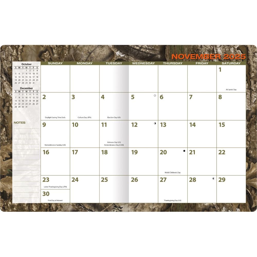 Realtree 2025 Monthly Planner First Alternate Image