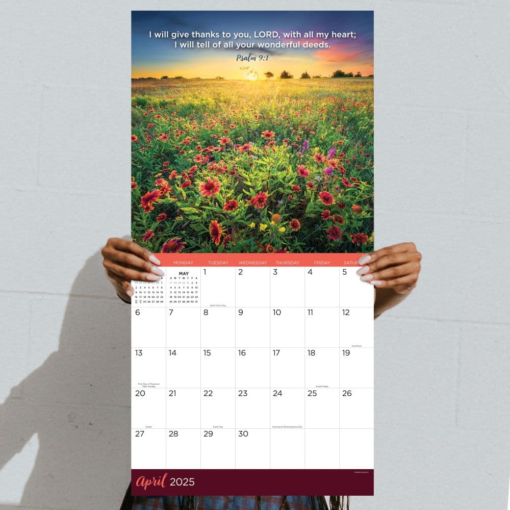 Psalms 2025 Wall Calendar size