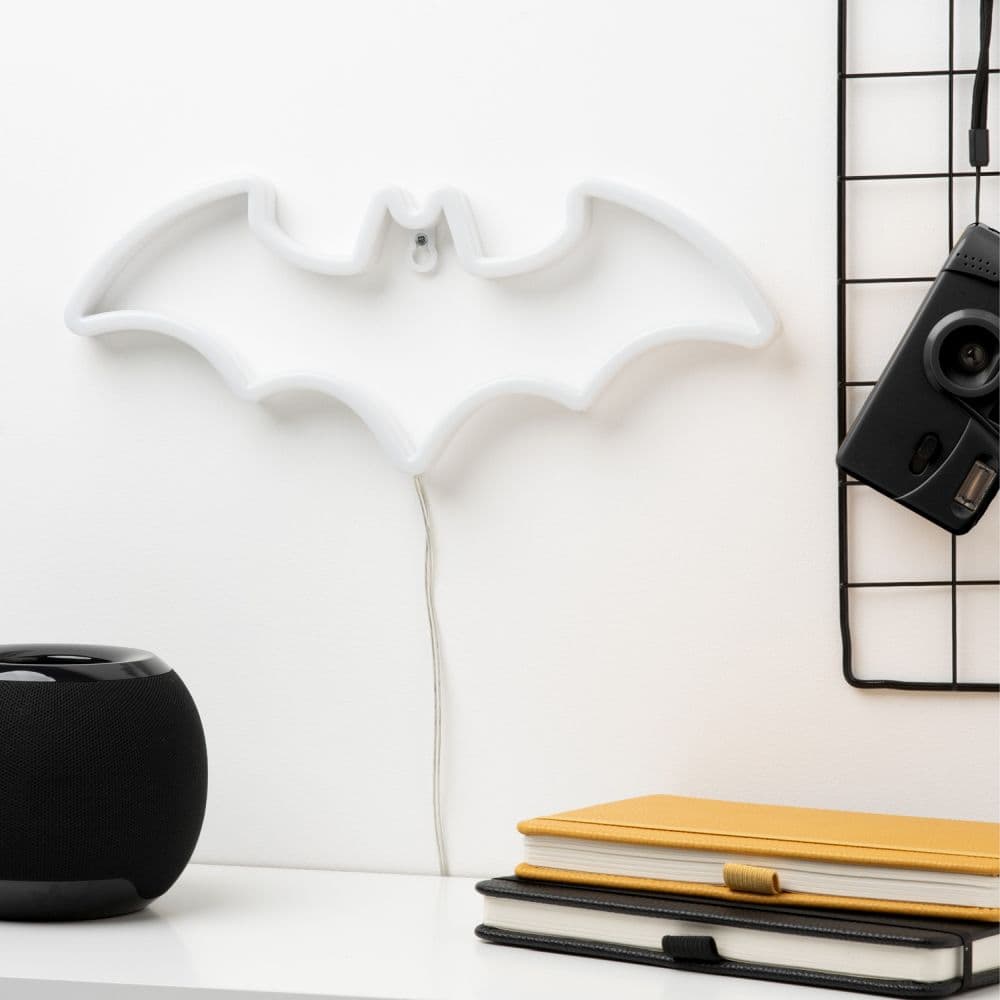 Batman Wall Mount Neon Light First Alternate Image
