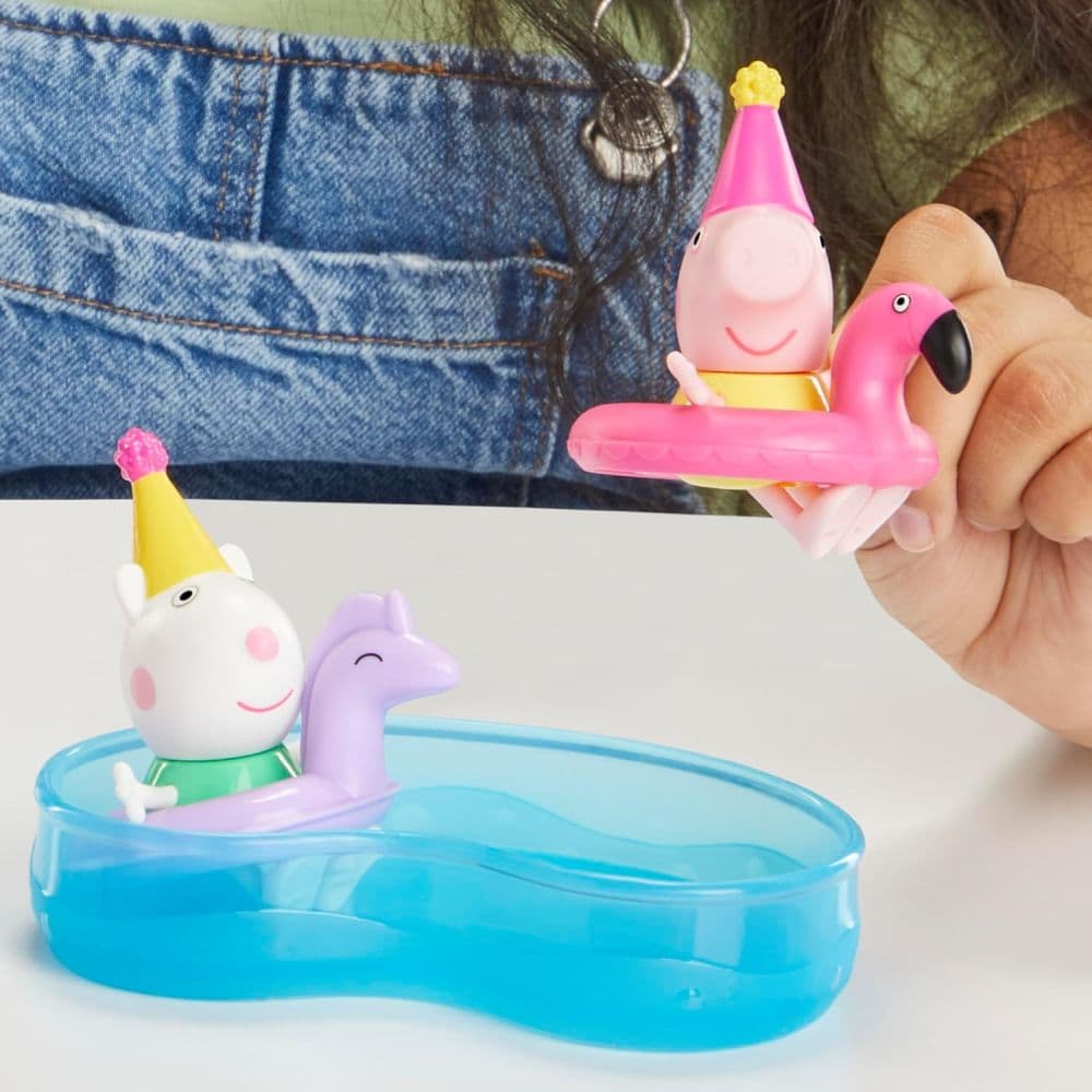 Peppa Pig Pool Party Set First Alternate Image