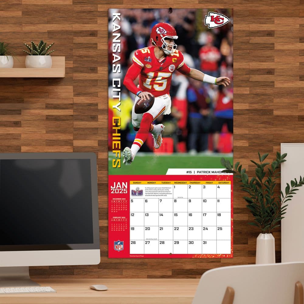 NFL Kansas City Chiefs 2025 Wall Calendar interior