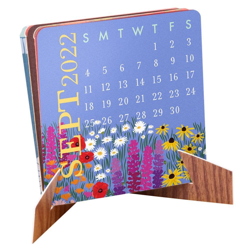 Mini Accordion 2022 Easel Calendar