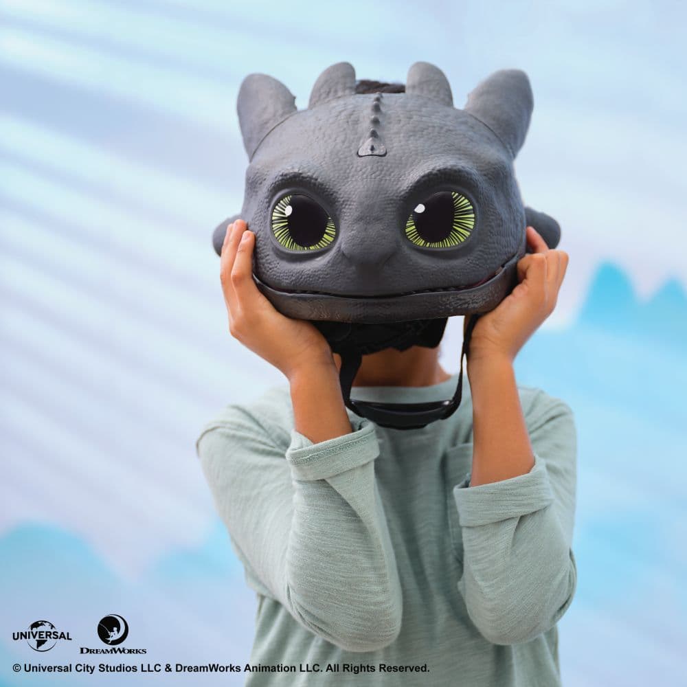 How to Train Your Dragon Movie Blast and Roar Toothless Mask Tenth Alternate Image