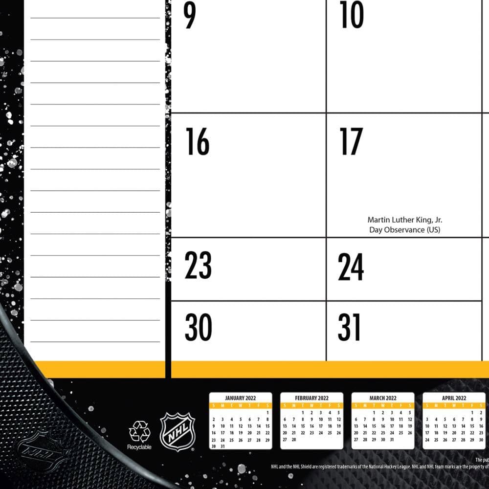 NHL Boston Bruins 2022 Desk Pad