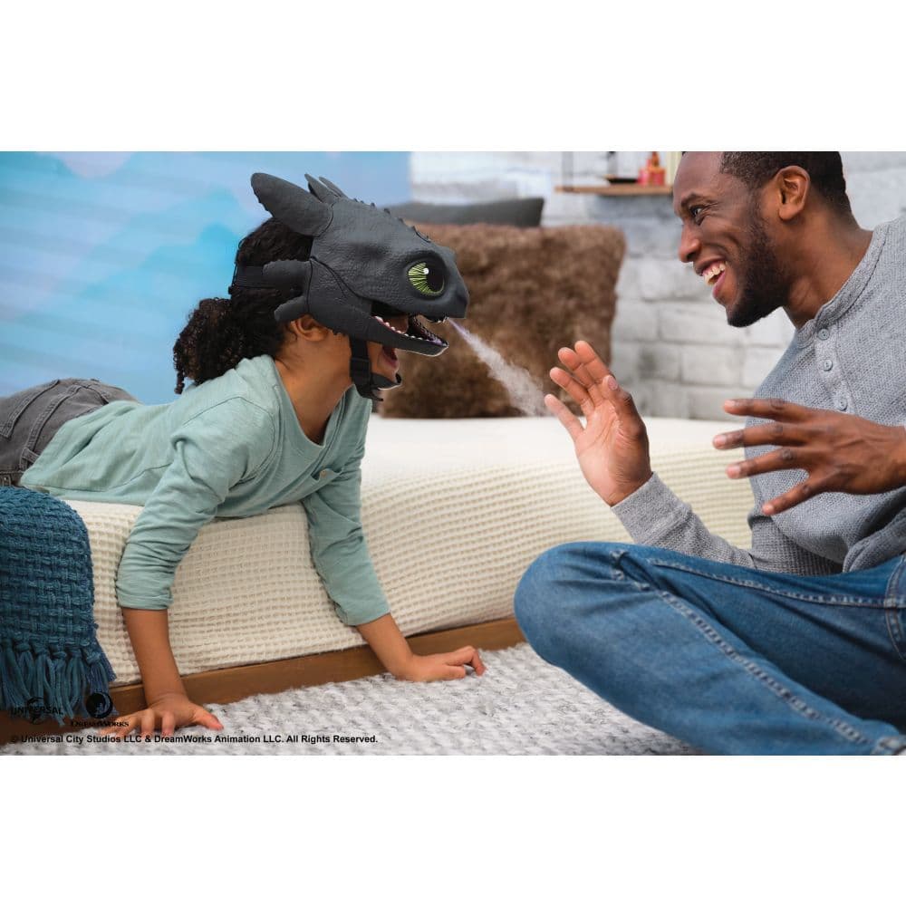 How to Train Your Dragon Movie Blast and Roar Toothless Mask Eleventh Alternate Image