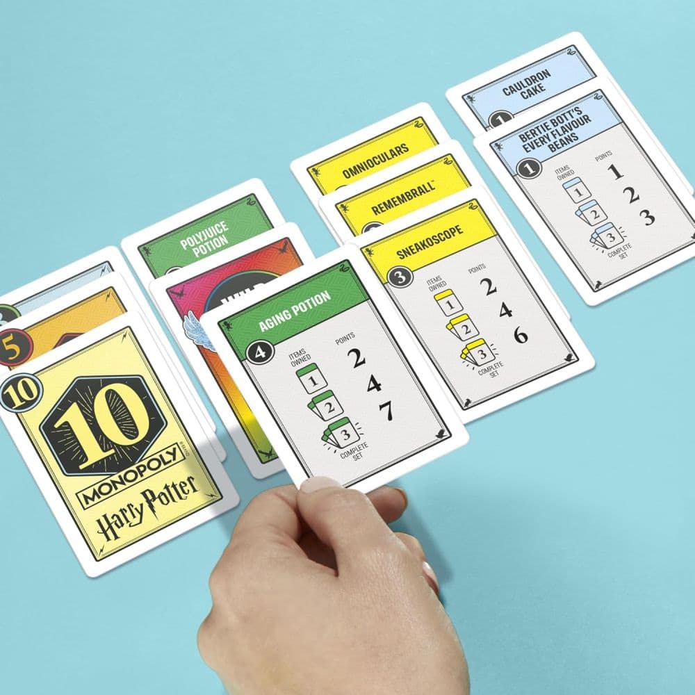 Monopoly Deal Harry Potter Ninth Alternate Image
