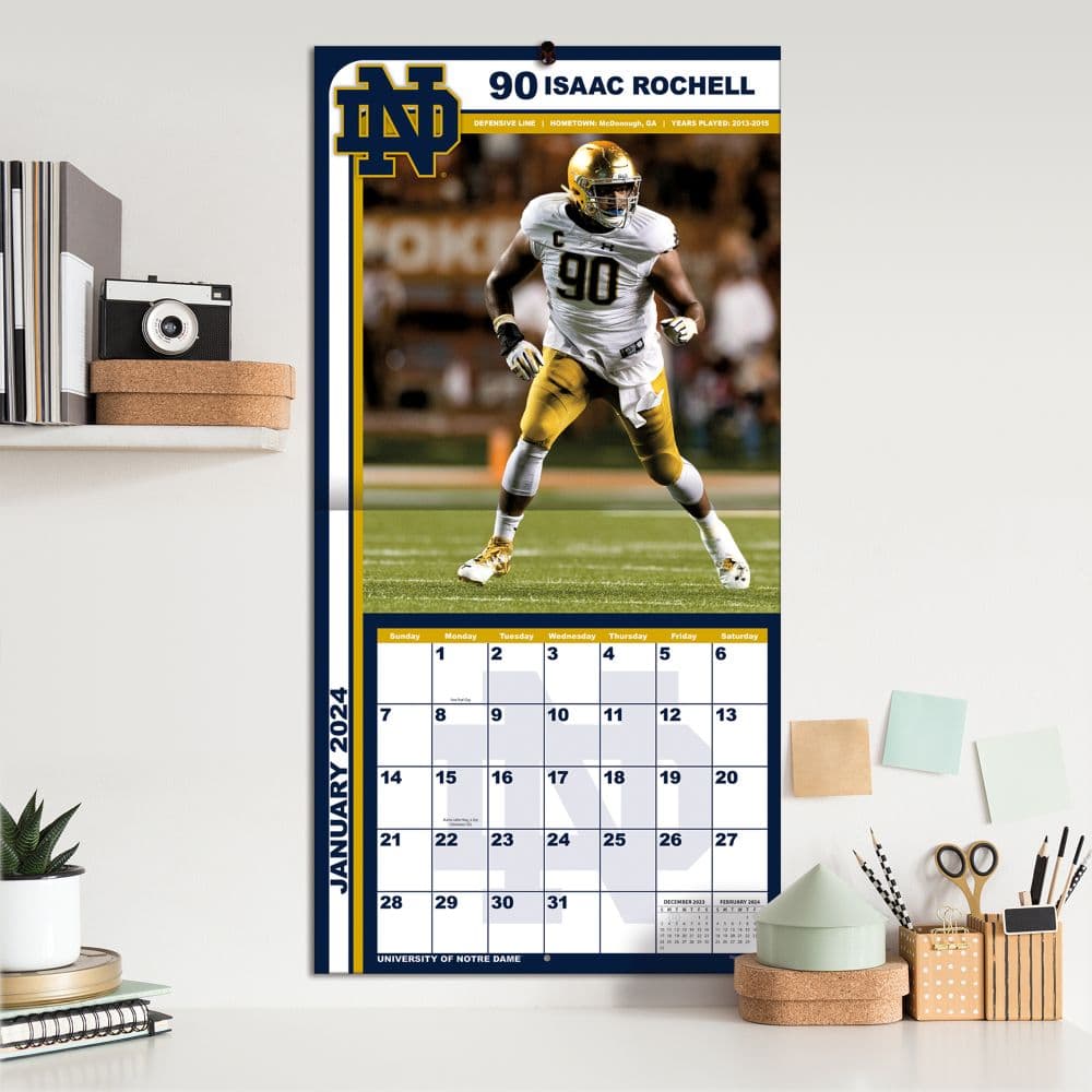 COL Notre Dame Fighting Irish 2024 Wall Calendar