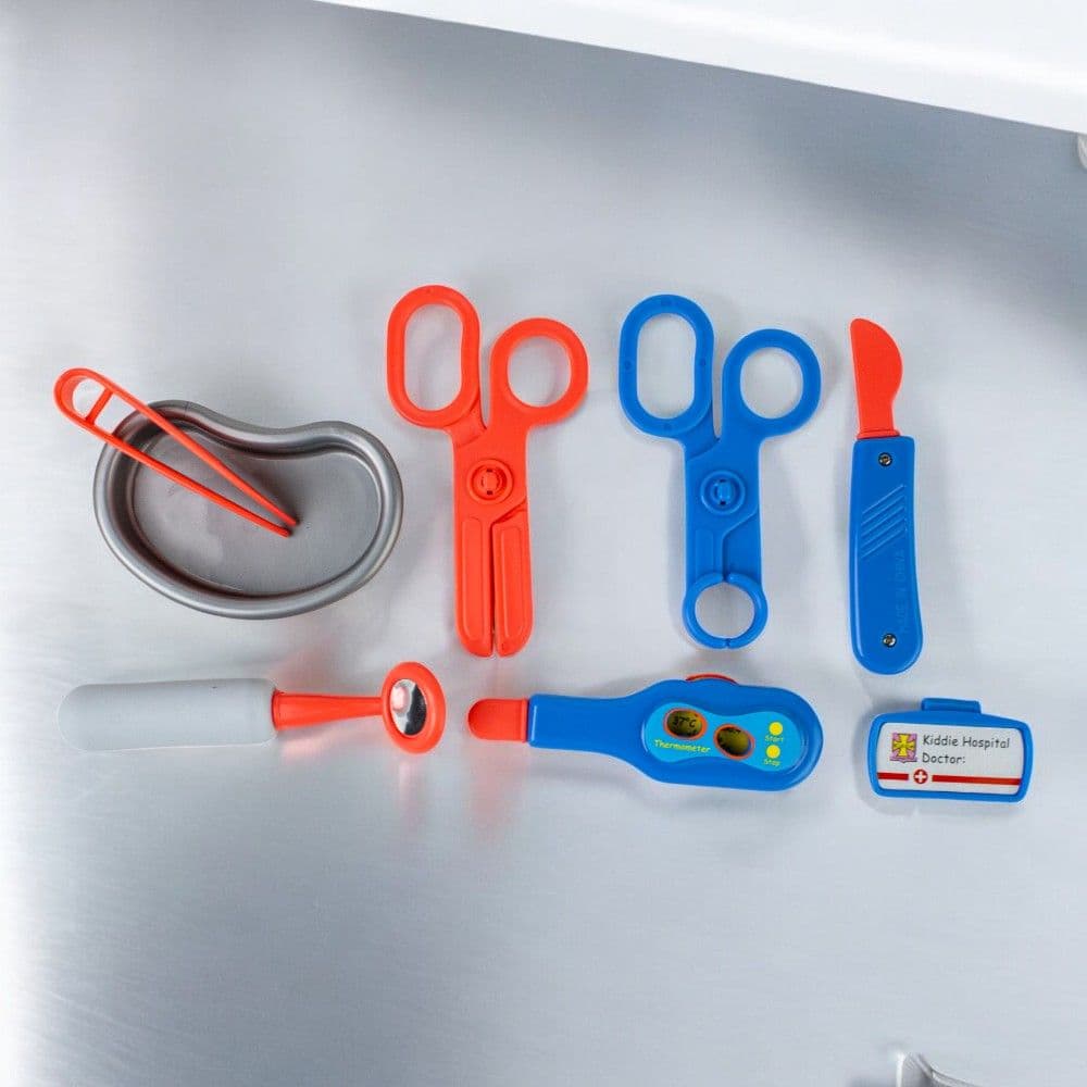 Medical Kit 19 Piece Electronic Tenth  Alternate Image