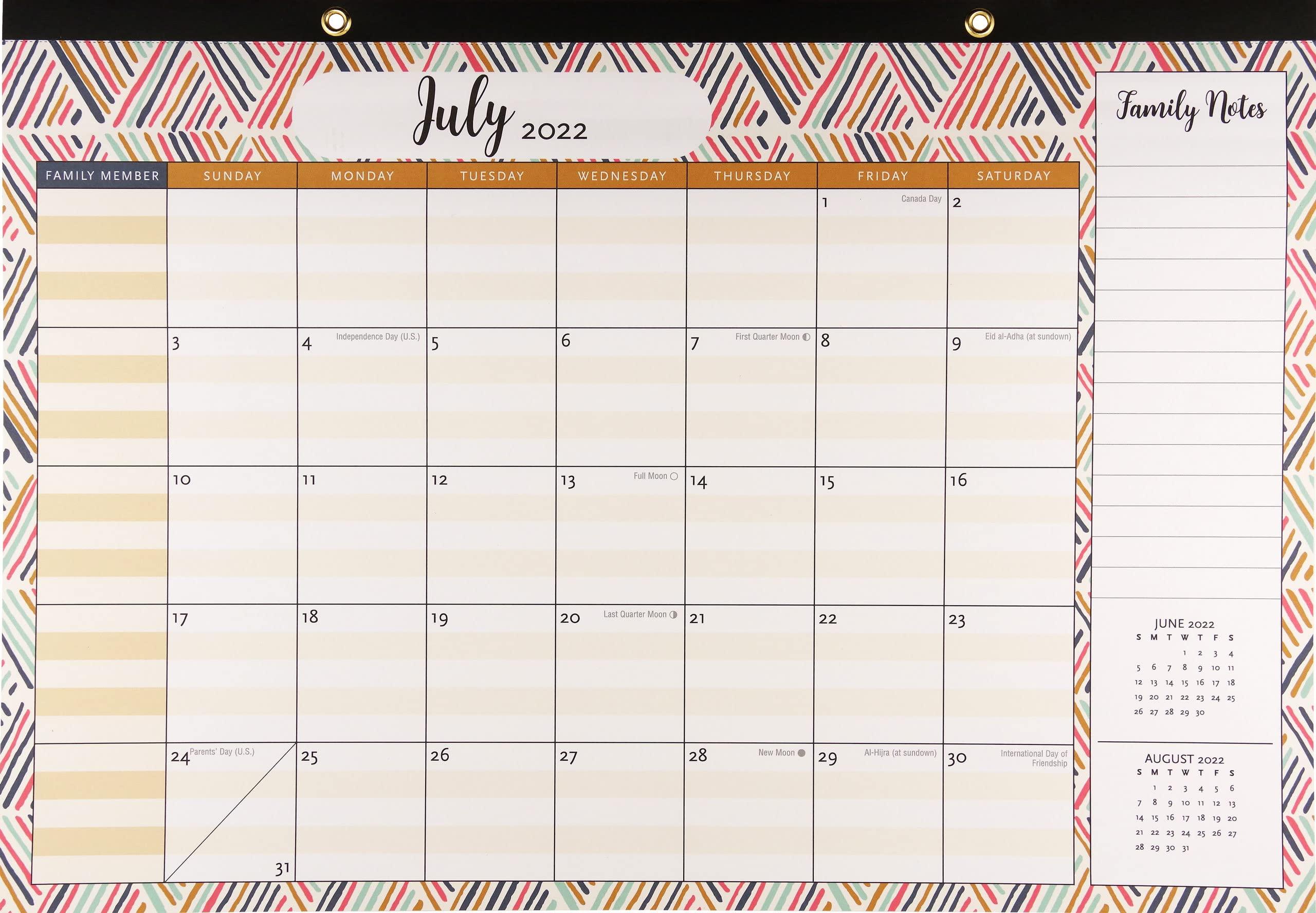 Family 2023 Desk Pad - Calendars.com