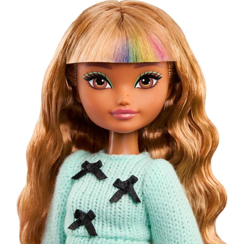 Barbie Dream Besties Zia Posable Fashion Doll First Alternate Image