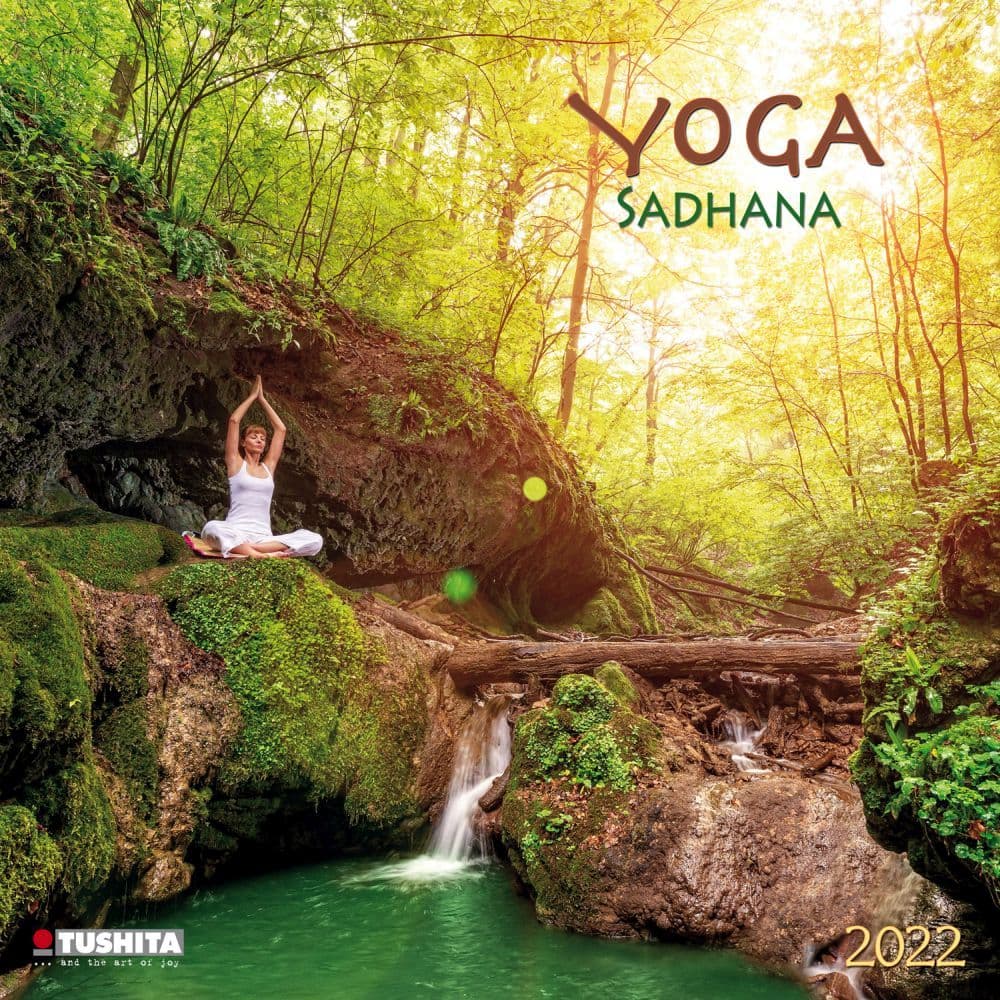 Yoga Surya Namaskara 2022 Wall Calendar