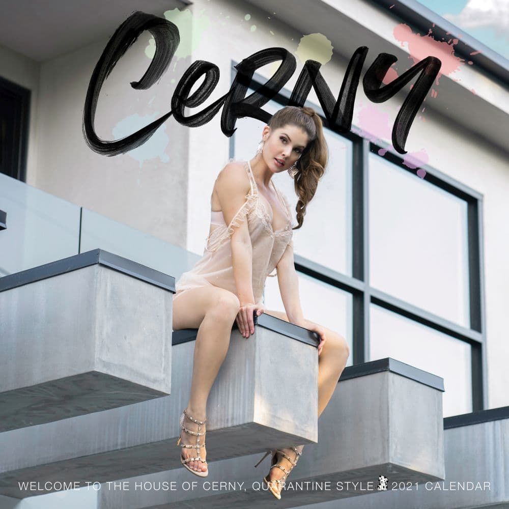 Pics amanda cerny 75+ Hottest