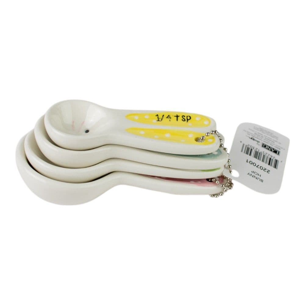 Bunny Hop Measuring Spoons Seventh Alternate Image