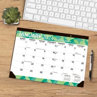 Jumbo Print Calendar with Pen