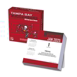 Tampa Bay Buccaneers 2025 Desk Calendar