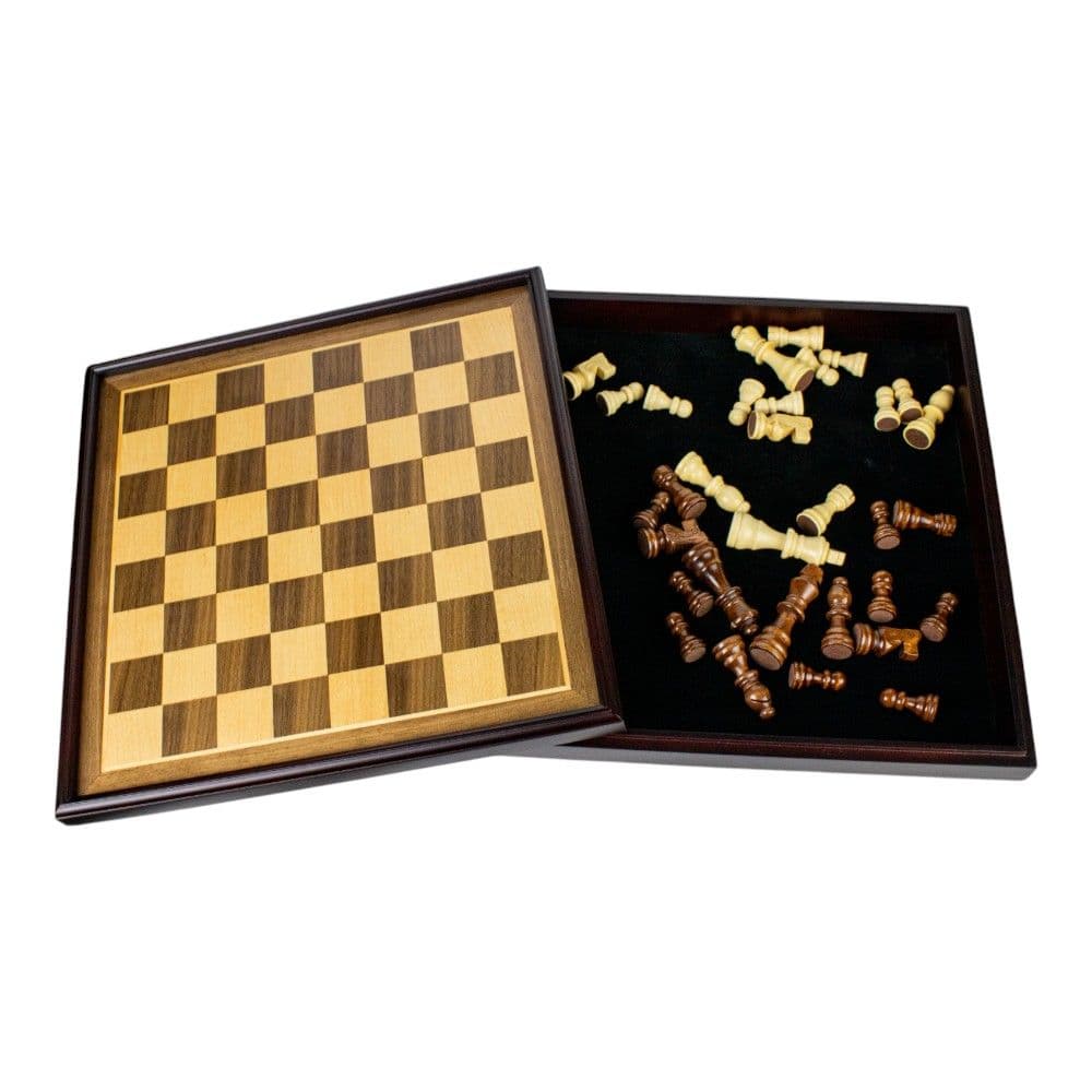 Wooden Chess Set Deluxe Seventh Alternate Image