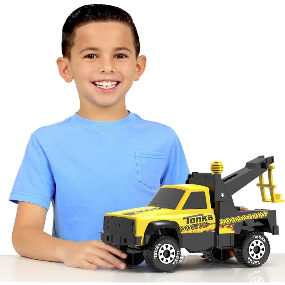 Tonka Tow Truck Fifth Alternate Image