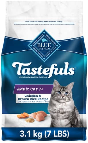 Thumbnail of the Blue Buffalo® Healthy Aging, Chicken & Brown Rice Recipe Mature Cats 7+ Cat Food - 3.2kg