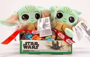 Thumbnail of the Star Wars Bbay Yoda Plush and Candy Gift Pack