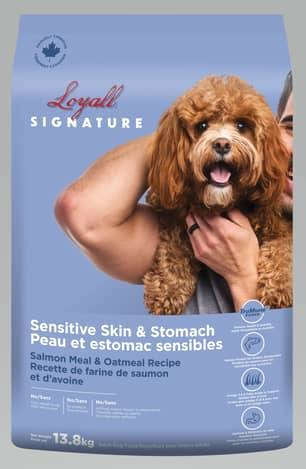 Thumbnail of the Loyall® Signature Sensitive Skin & Stomach Dog Food Salmon & Oatmeal 13.8kg