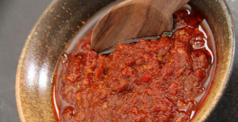 Read Article on Grandma's Chili Sauce 