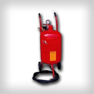 Thumbnail of the 10 GALLON BIG RED PORTABLE SANDBLASTER